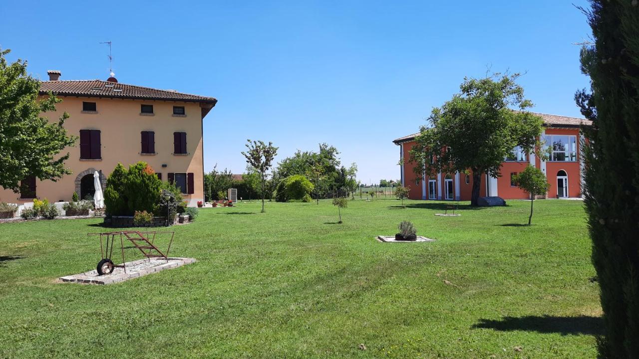 Agriturismo Al Navile Malalbergo Екстериор снимка