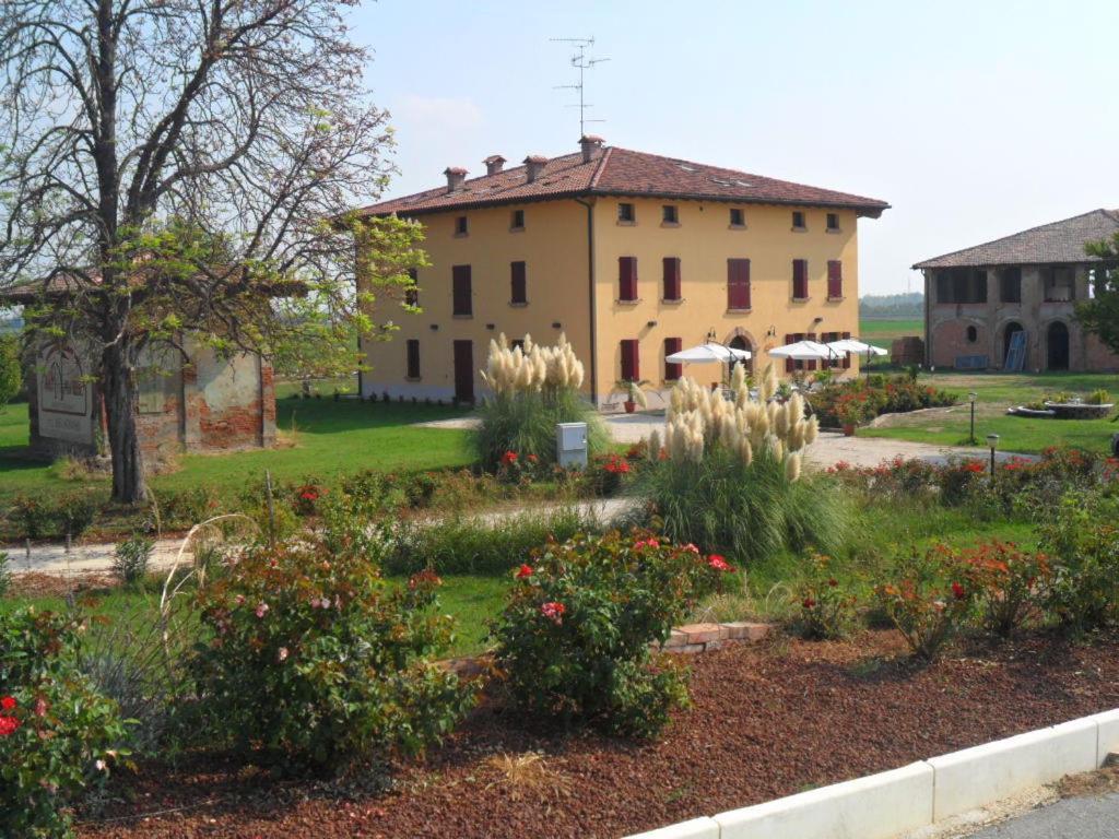 Agriturismo Al Navile Malalbergo Екстериор снимка